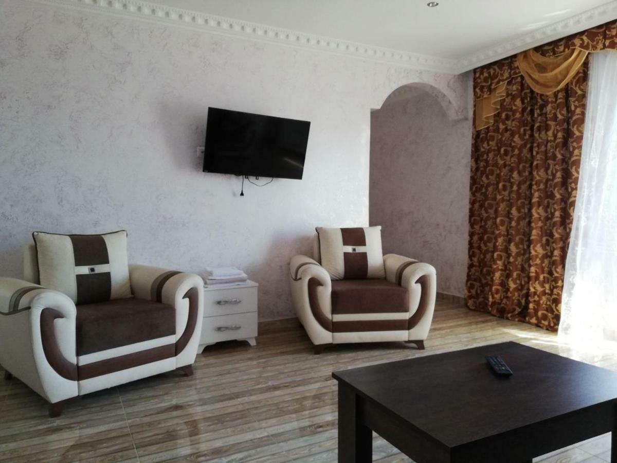 Black Sea Hotel Batumi Bagian luar foto