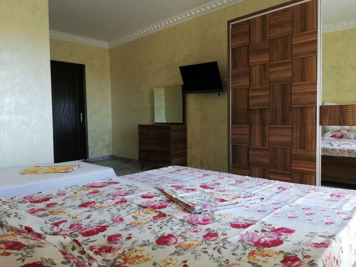 Black Sea Hotel Batumi Bagian luar foto